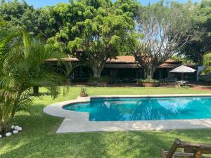 Casa en venta en Lomas de Cocoyoc, Atlatlahucan — foto 2 de 36