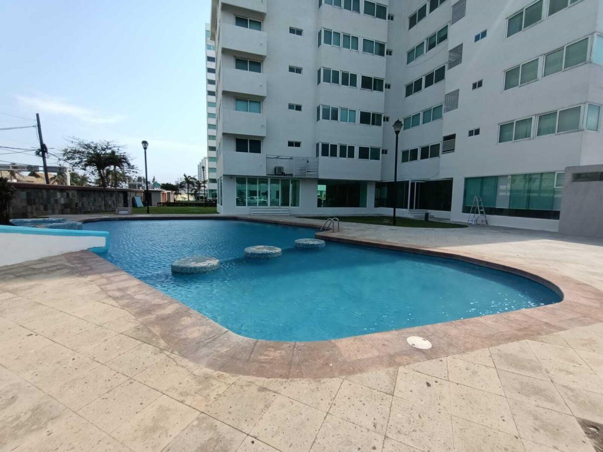 Departamento en venta en Playa Hermosa, Boca del Río — foto 1 de 18