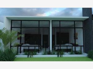 Casa en venta en Lomas de Cocoyoc, Atlatlahucan — foto 2 de 4