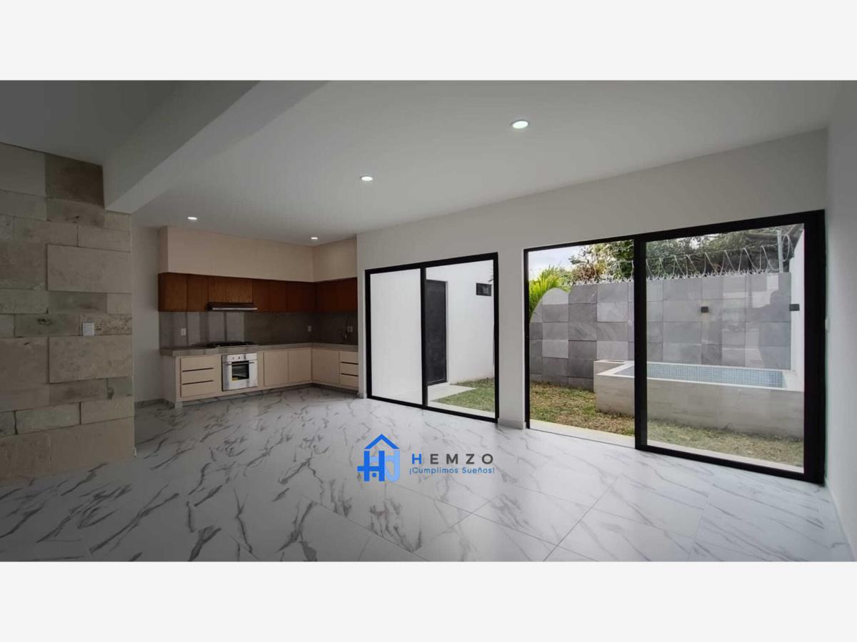 Casa en venta en Lomas de la Rioja, Alvarado — foto 1 de 30