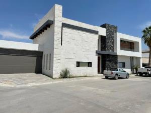 Casa en venta en Residencial Alpes, Torreón — foto 2 de 17