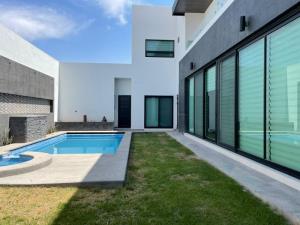Casa en venta en Residencial Alpes, Torreón — foto 3 de 17