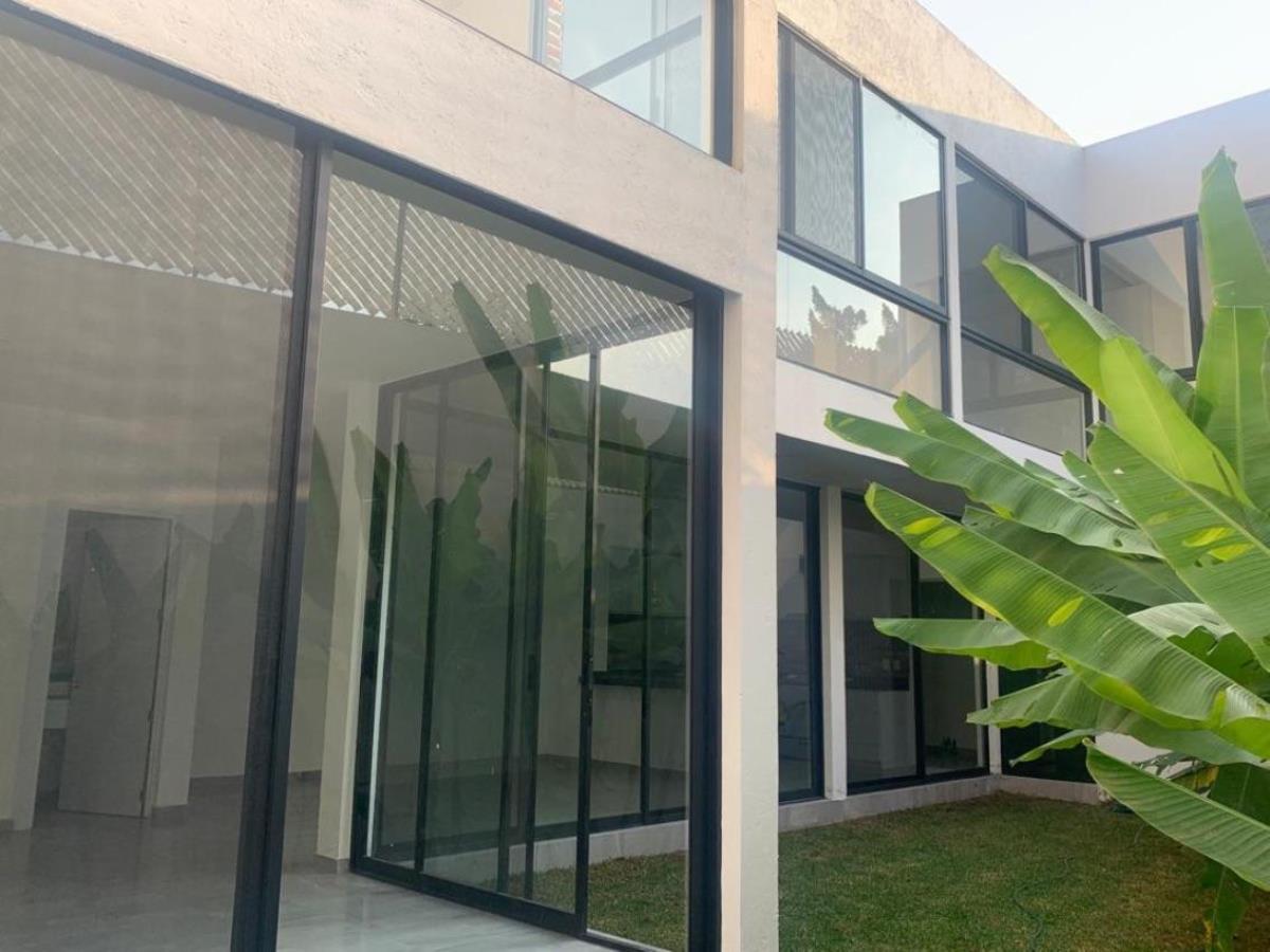 Casa en venta en Lomas de Cuernavaca, Temixco — foto 1 de 27