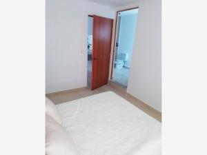 Casa en venta en VALLE DE SANTA FE, Silao de la Victoria — foto 3 de 25