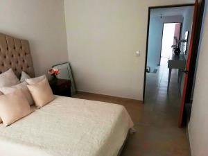 Casa en venta en Santa Fe de Guadalupe, Silao de la Victoria — foto 3 de 29