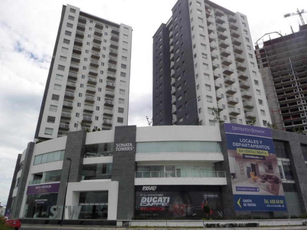 Oficina en venta en Lomas de Angelópolis, San Andrés Cholula — foto 1 de 24