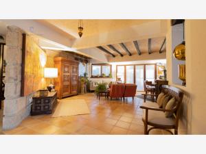 Casa en venta en Los Naranjos, León — foto 3 de 35