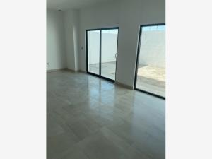 Casa en venta en La Rioja Residencial, Torreón — foto 3 de 17