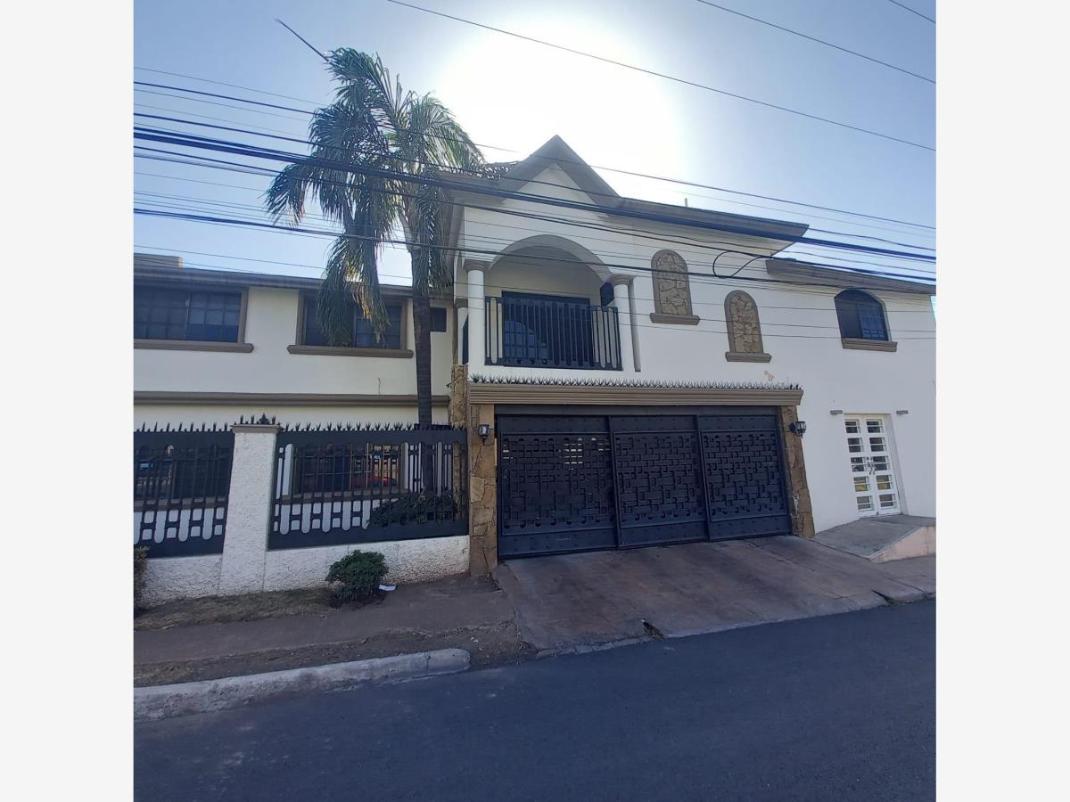 Casa en venta en Lagos del Bosque, Monterrey — foto 1 de 14