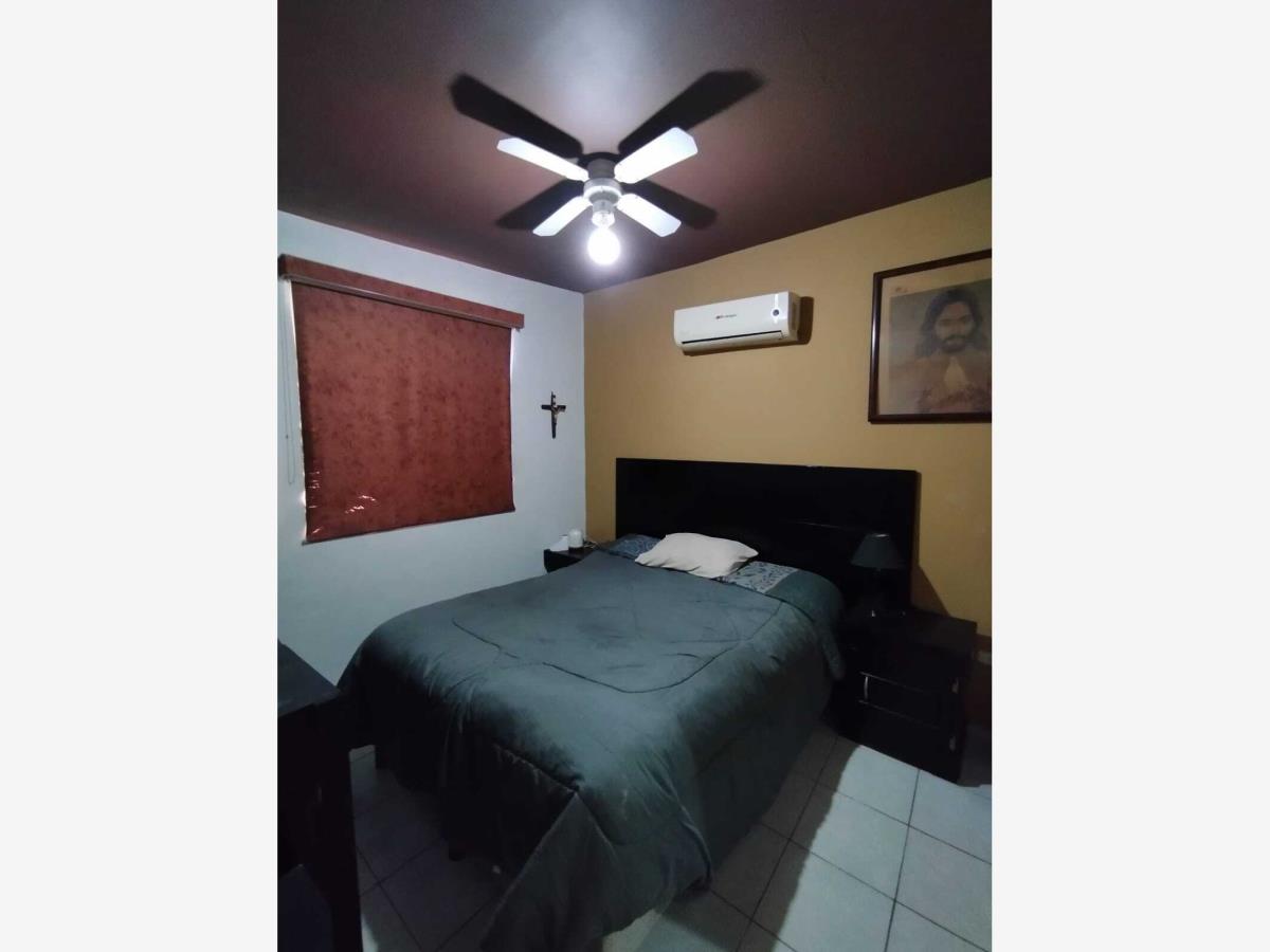Vista 4 de Casa en Renta en Fuentes de Guadalupe, Guadalupe, Nuevo León