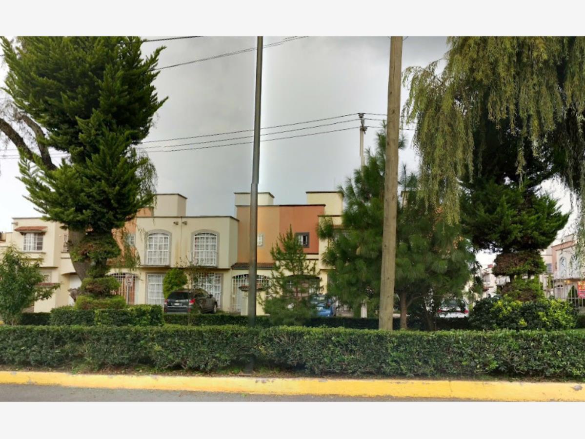 Casa en venta en Hacienda del Valle II, Toluca — foto 1 de 6