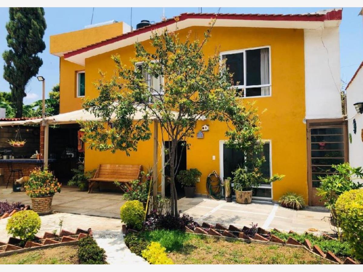 Casa en venta en Vicente Estrada Cajigal, Cuernavaca — foto 1 de 25