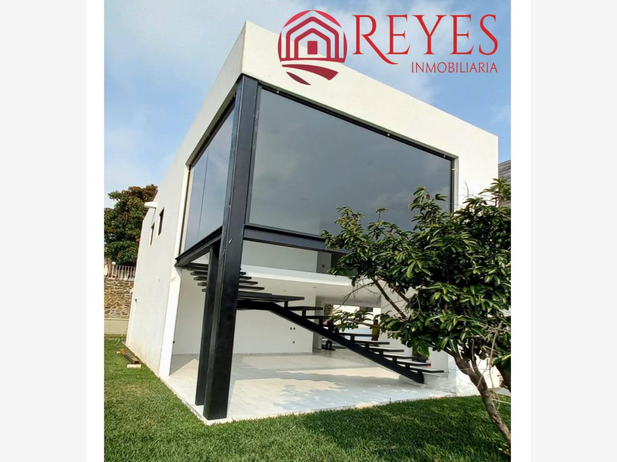 Casa en venta en Lomas de Cocoyoc, Atlatlahucan — foto 1 de 16