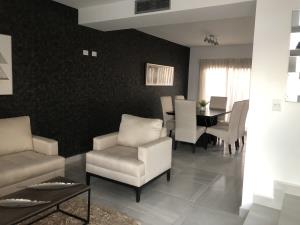 Casa en venta en Lomas de las Etnias, Torreón — foto 3 de 41
