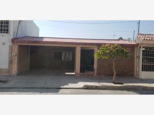 Casa en venta en Torreon Jardin, Torreón, Coahuila de Zaragoza Casa en venta en Torreon Jardin, Torreón, Coahuila de Zaragoza