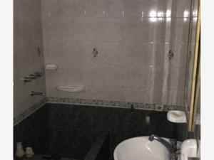 Casa en venta en Batallon de San Patricio, Guadalajara — foto 2 de 10