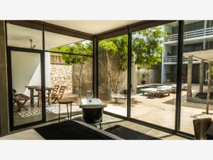 Hotel en venta en Aldea Zama, Tulum — foto 2 de 44