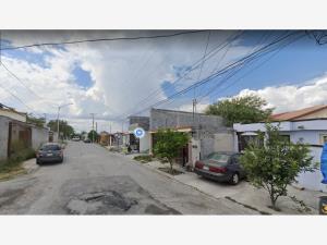 Casa en venta en Los Candiles, Apodaca — foto 2 de 5