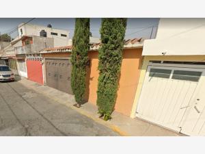 Casa en venta en Villa de las Flores 1a Sección (Unidad Coacalco), Coacalco de Berriozábal — foto 3 de 9
