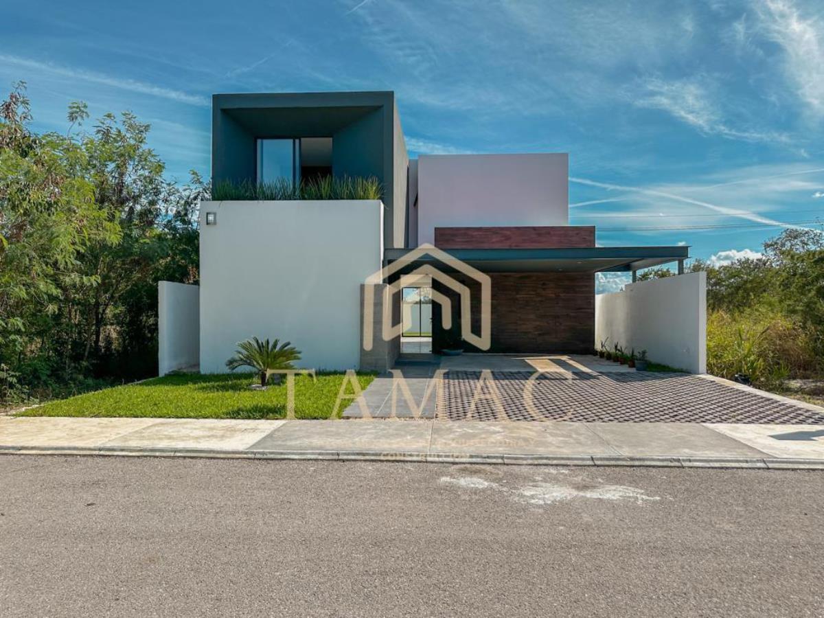 Casa en venta en Kikteil, Mérida — foto 1 de 38