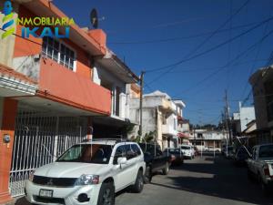 Casa en venta en Los Laureles, Poza Rica de Hidalgo — foto 2 de 13