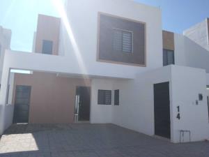 Casa en venta en Lomas de las Etnias, Torreón, Coahuila de Zaragoza Casa en venta en Lomas de las Etnias, Torreón, Coahuila de Zaragoza