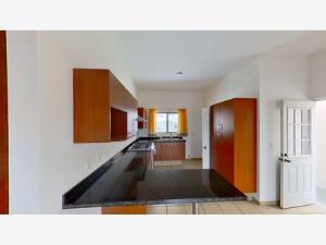 Casa en venta en Villa California, Tlajomulco de Zúñiga — foto 2 de 24