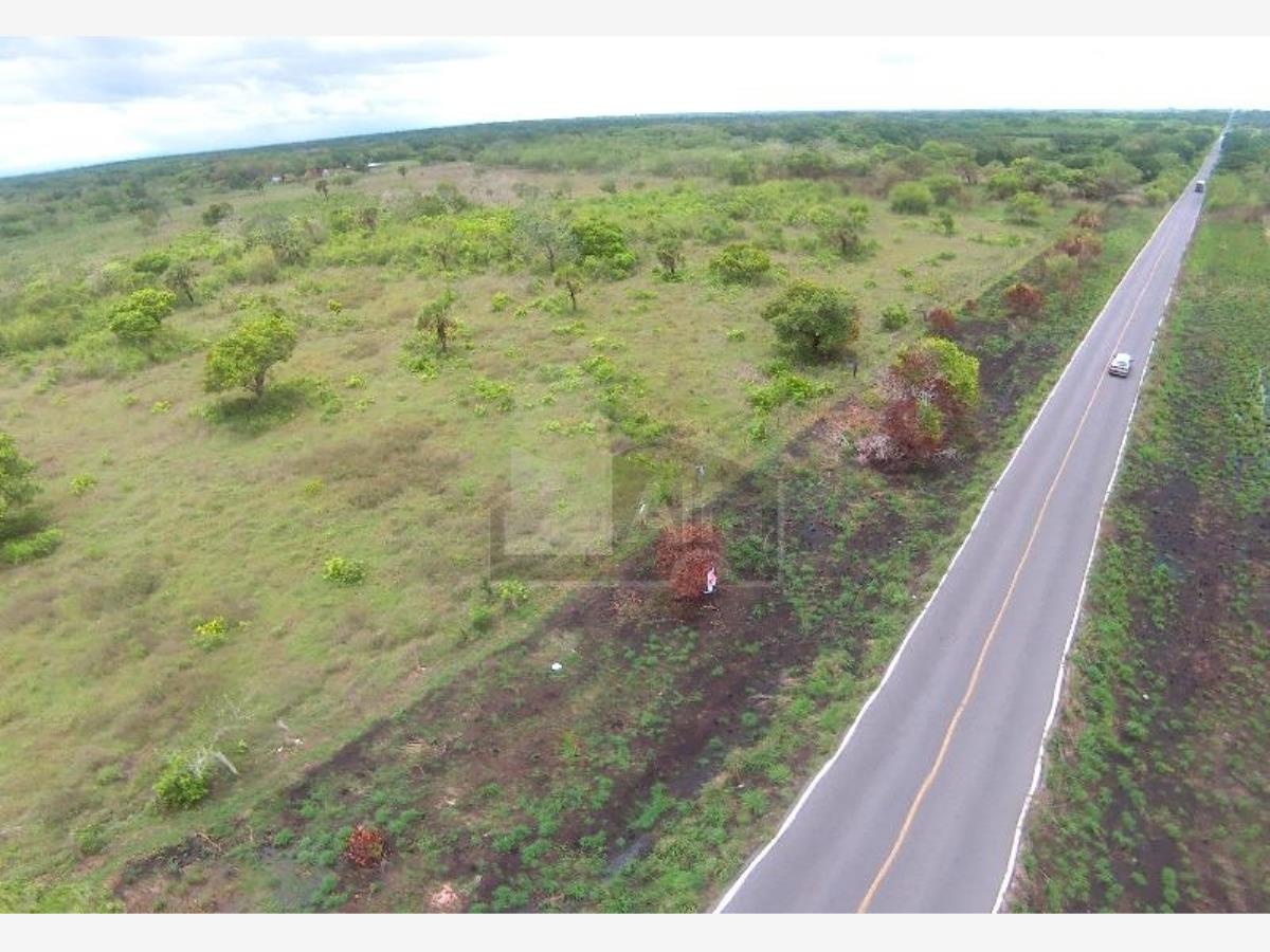 Terreno en venta en Santa Guillermina, Tlalixcoyan — foto 1 de 4