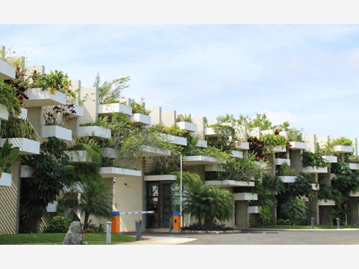 Terreno en venta en Yaxkukul, Yaxkukul — foto 1 de 34