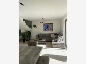 Casa en venta en Villas del Renacimiento, Torreón — foto 2 de 25