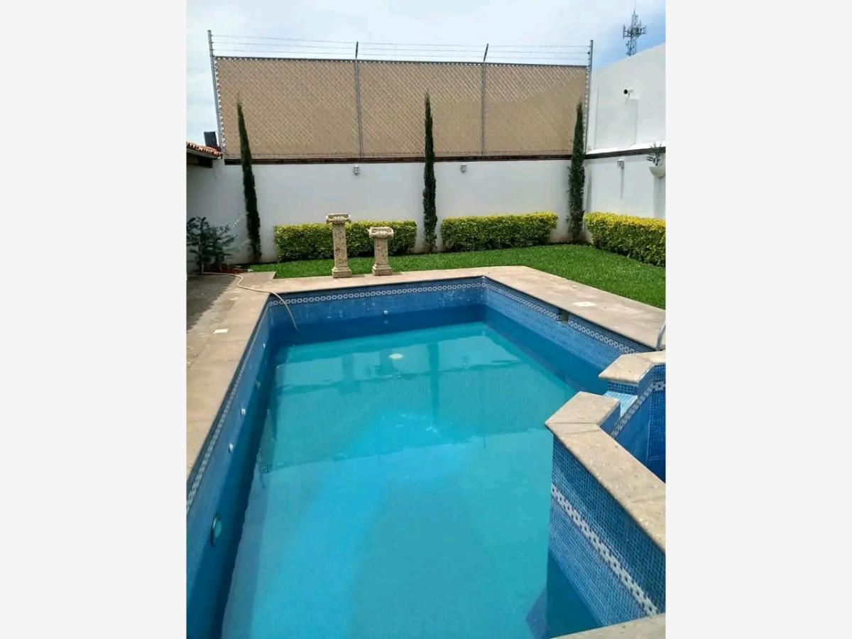 Casa en venta en Lomas de Tzompantle, Cuernavaca — foto 1 de 18