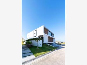 Casa en venta en Punta Tiburón, Residencial, Marina y Golf, Alvarado — foto 2 de 18