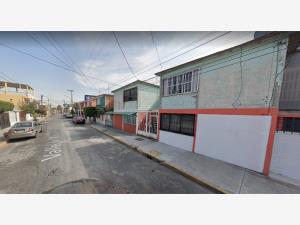 Casa en venta en Valle de Aragon, Nezahualcóyotl — foto 3 de 15