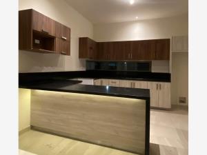 Casa en venta en Los Viñedos, Torreón — foto 3 de 23