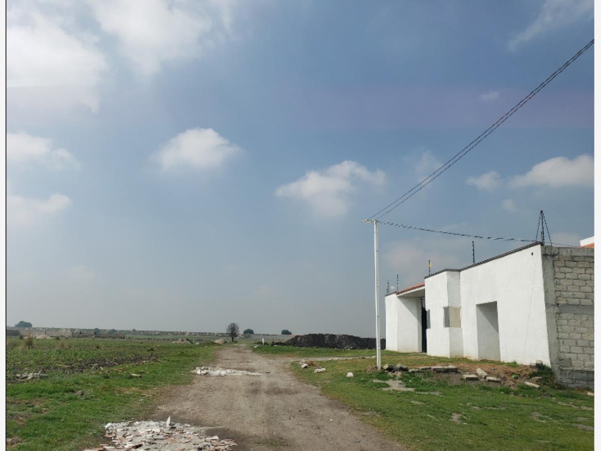 Terreno en venta en San Miguel Totocuitlapilco, Metepec — foto 1 de 2