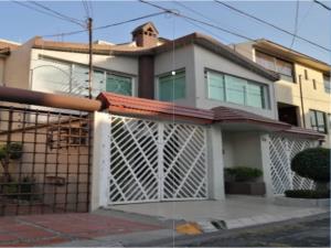 Casa en venta en Jardines Bellavista, Tlalnepantla de Baz — foto 2 de 10