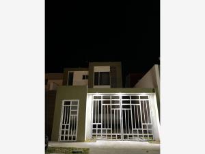 Casa en renta en La Estación, Ramos Arizpe — foto 2 de 10