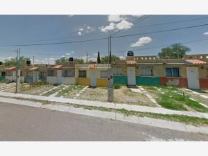 Casa en venta en Santa Isabel, Pabellón de Arteaga — foto 3 de 9