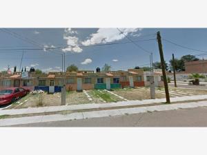 Casa en venta en Santa Isabel, Pabellón de Arteaga — foto 3 de 9