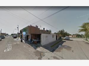 Casa en venta en Santa Isabel, Pabellón de Arteaga — foto 3 de 8