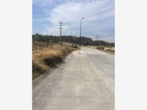 Terreno en venta en La Venta del Astillero, Zapopan — foto 2 de 5