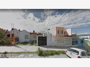 Casa en Villa de Nuestra Señora de La Asunción Sector Alameda, Aguascalientes, Aguascalientes