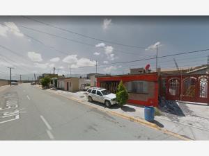 Casa en venta en Leandro Valle, Saltillo — foto 3 de 7