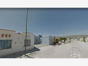 Casa en venta en Santa Sofía, Torreón — foto 2 de 7