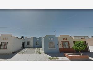 Casa en venta en Santa Sofía, Torreón — foto 3 de 7