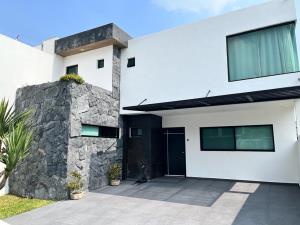 Casa en venta en Lomas de la Rioja, Alvarado — foto 2 de 19