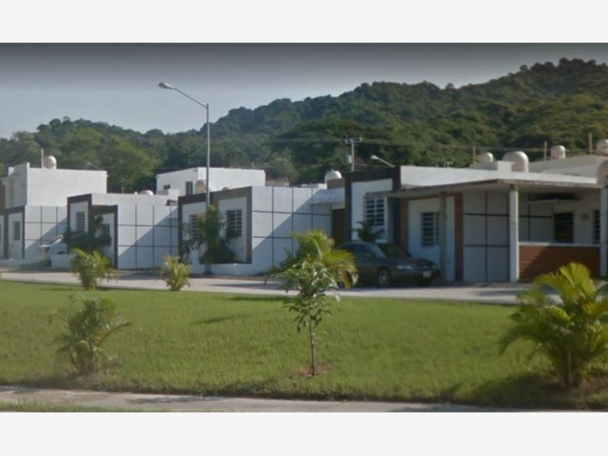 Casa en venta en Senderos, Manzanillo, Colima
