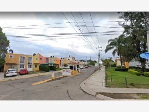 Casa en venta en San Francisco Tesistán, Zapopan — foto 3 de 7