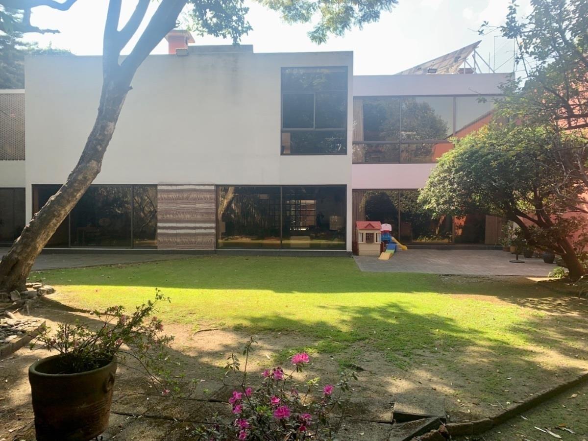 Casa en venta en Chimalistac, Álvaro Obregón — foto 1 de 22