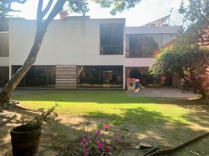Chimalistac, Casa con terraza y jardín, en venta Chimalistac, Casa con terraza y jardín, en venta